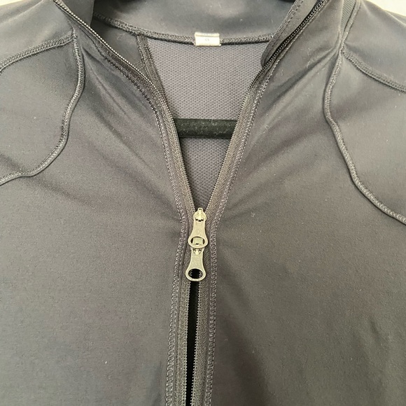 Lululemon Race With Grace 1/2 Zip Womens Sz 6 Black Vented Running Pullover Top - Picture 3 of 10